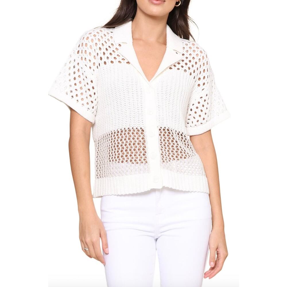 NWOT Central Park West Seville‎ Ivory Crochet Knit Button Front Top Size Medium